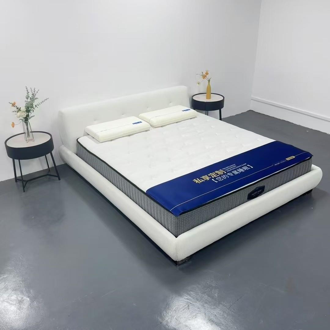 设计师款奶油风大床轻奢Supermoon超级月亮床双人婚床主卧布艺床