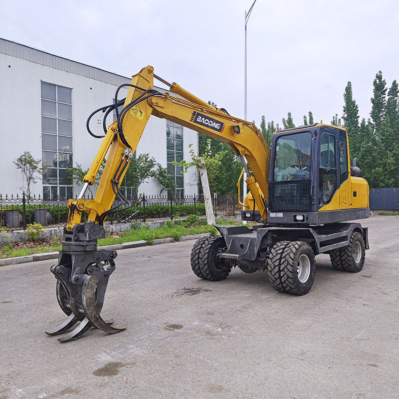 轮式抓木机 宝鼎80轮式挖掘机玉柴发动机50KW
