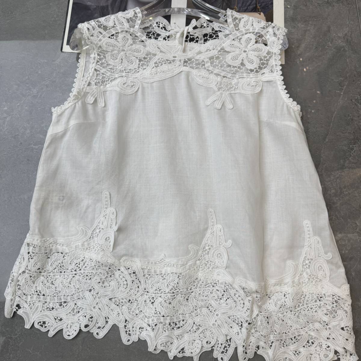 馨菲五一备货季天然亚麻肌理感锁边蕾丝花纹背心背心