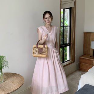 馨菲五一出游穿搭韩系温柔风简约气质时尚收腰显瘦连衣裙