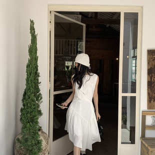 收腰褶皱设计感连衣裙FW25173 馨菲26年夏上新赫本风无袖