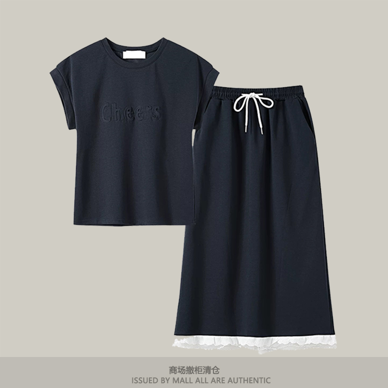 专柜夏季减龄一整套穿搭女短款T恤上衣+百搭半裙时尚休闲运动套装
