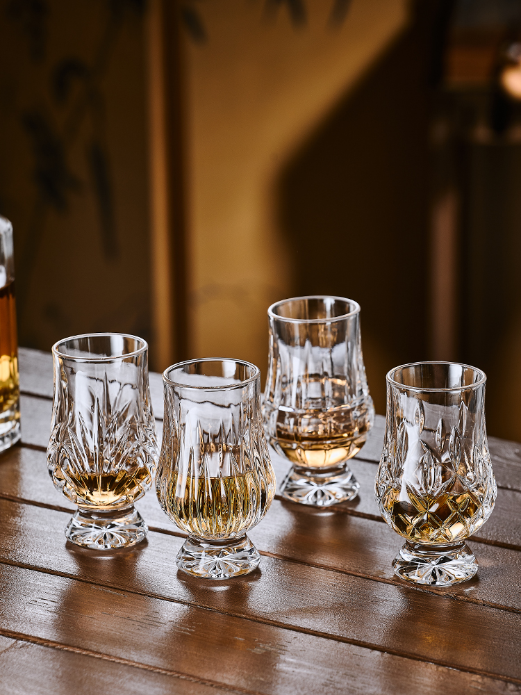 新疆包邮水晶闻香杯套装威士忌酒杯专业品鉴杯白兰地洋酒杯子郁金