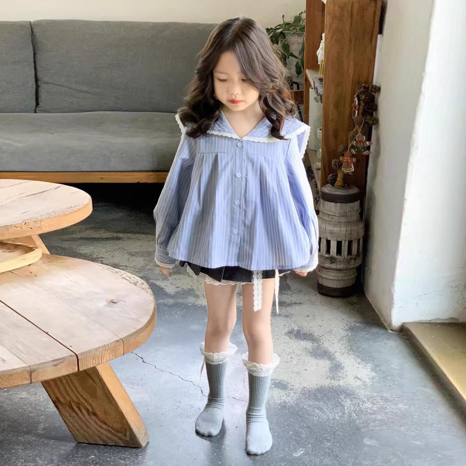 韩版女童学院风蕾丝百褶裙套装