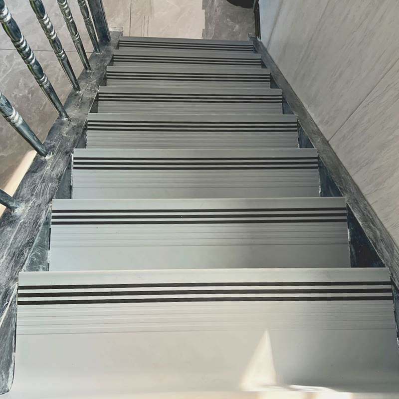 幼儿园楼梯踏步脚垫可擦洗pvc塑胶地板防滑地垫家用台阶贴防水垫