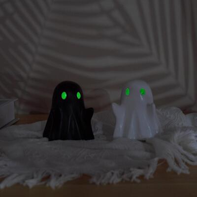 Creative Halloween Decorative Arrangements eyes will shine