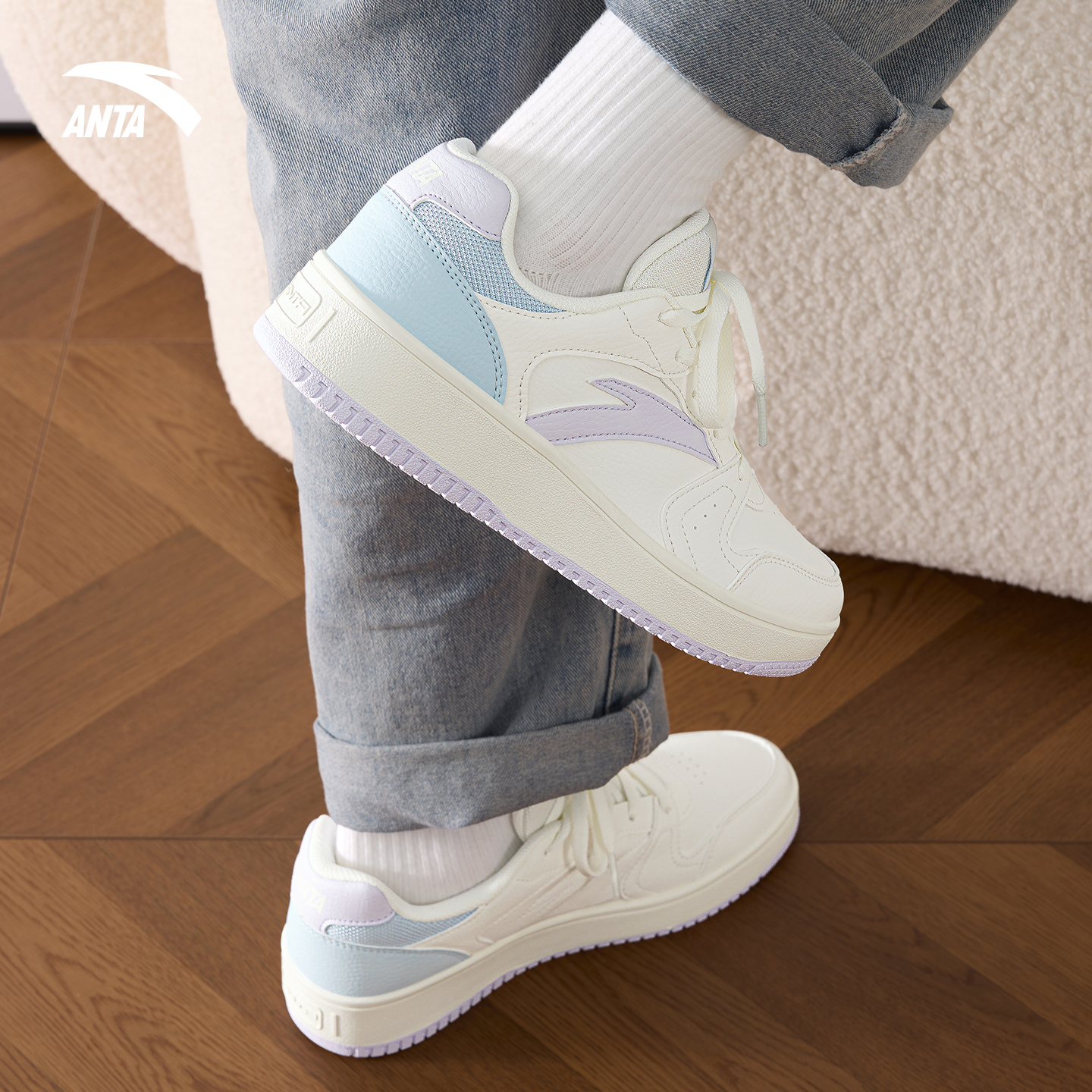 安踏板鞋女鞋官方旗舰正品