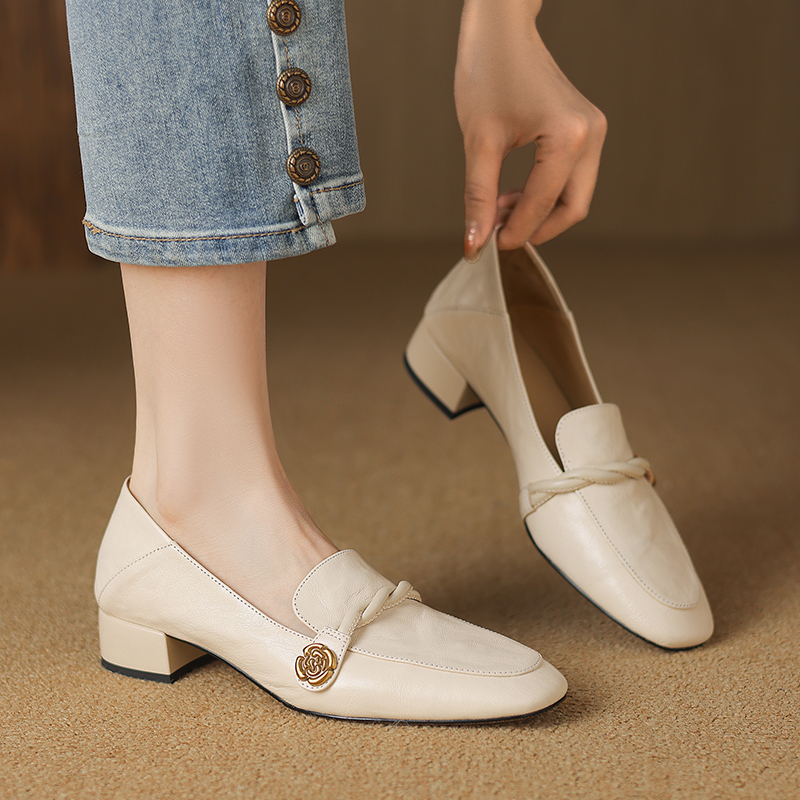 断码清仓软皮软底真皮小羊皮鞋