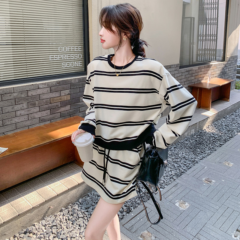 条纹卫衣短裙女春秋时尚洋气时髦裙气质韩版高级感,女装运动套装,浙宝210（原浙宝191）
