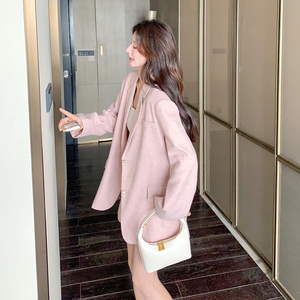 2025春季新款粉色高级感时尚麻料小西装外套女西服短裤子图片