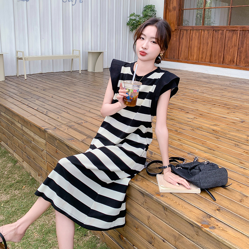 现货209-797-P95-K138无袖黑白条纹连衣裙夏装新款气质女,女装连衣裙,浙宝210（原浙宝191）