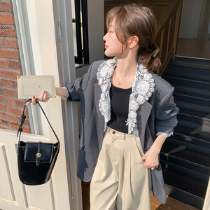 灰色时尚高级感西装外套女2025春季新款韩版宽松蕾丝拼接休闲西服图片