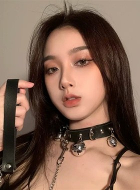 牵引绳女朋友蕾丝锁骨链chokerk9脖圈颈带性感人用项圈情侣铃铛
