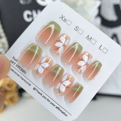 穿戴甲闪钻波点指甲贴片