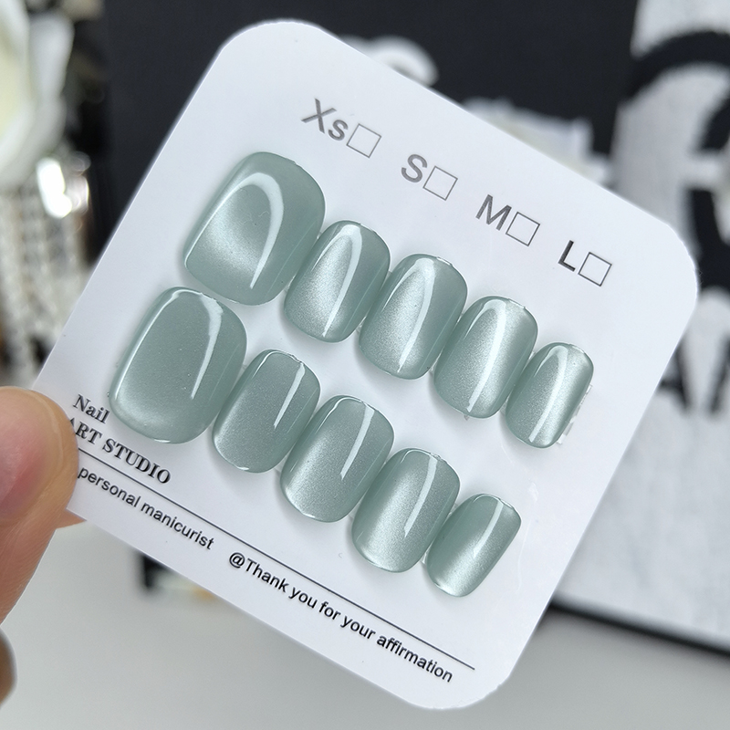 冰透蓝手工短款显白穿戴甲
