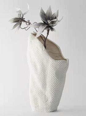 新款直销简约现代创意几何树脂鳞片花瓶北欧软装样板间花器客厅茶