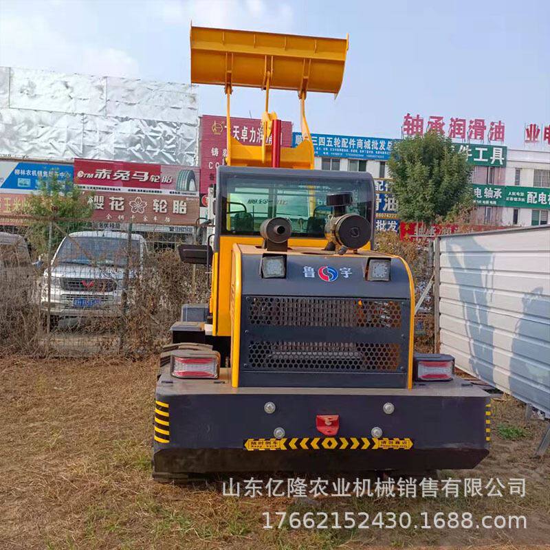 鲁宇重工国三装载机 四缸加长臂抓木机 畜牧室内铲粪装载机