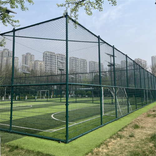 篮球学校足球场运动场隔离围网操场球场护栏体育场围栏厂家