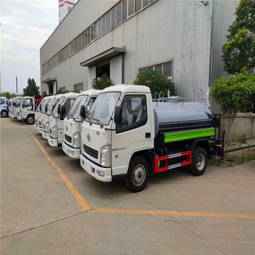3吨蓝牌工地建设洒水车厂家直销 5吨8吨10吨洒水雾炮车低价出售