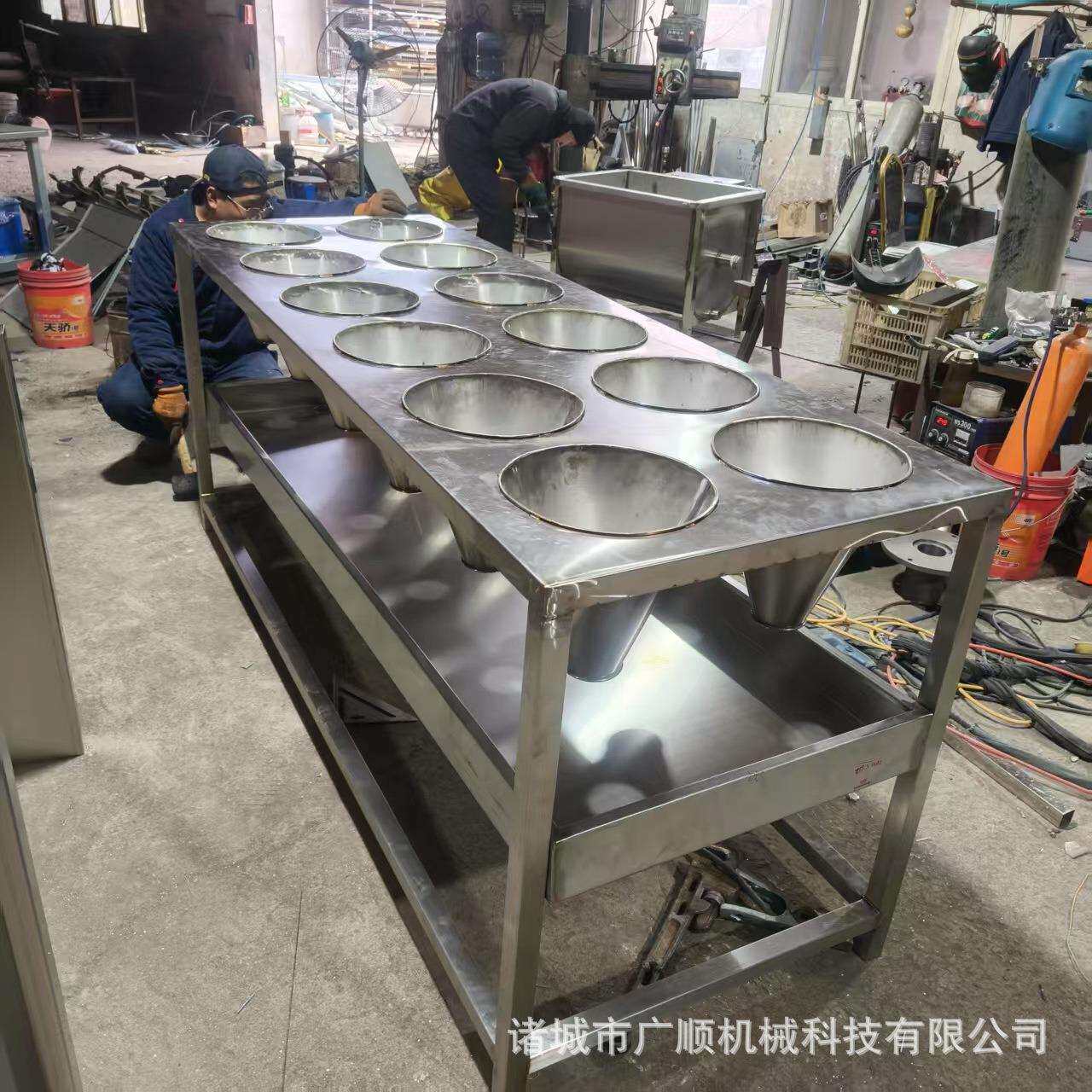 杀鸡放血锥201材质控血器家禽沥血器多锥桶手推鸡鸭鹅沥血锥