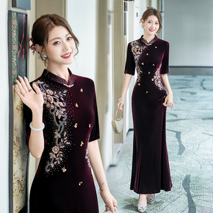 妈妈婚宴礼服连衣裙秋冬新中式金丝绒鱼尾裙姨婆婆喜服年轻款旗袍
