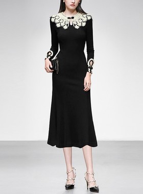 20255春季新款法式撞色蕾丝娃娃领收腰显瘦中长坑条针织连衣裙