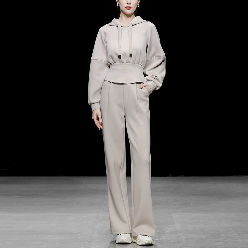 2025秋装女装新款休闲杏色连帽卫衣上衣阔腿裤卫裤裤子套装潮