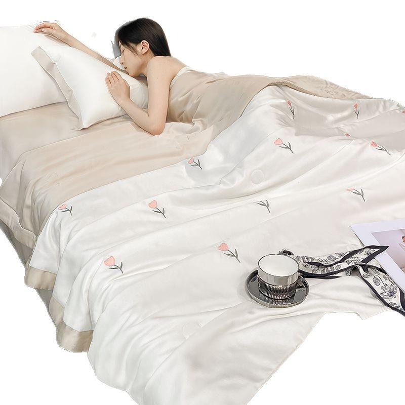 季夏轻奢婴母级夏凉被凉感天四件套礼品夏被冰LO丝空调丝被