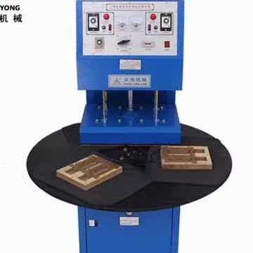 众用550吸塑包装机 高速自动吸塑封口机 吸卡机 纸卡圆盘吸塑机