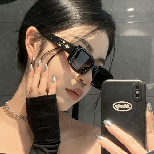 Retro Y2K Style Small Square Sunglasses Women kitten Eye Sun