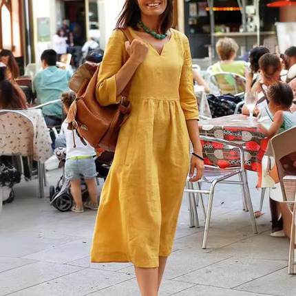 Women's loose plus size mid-length sleeve dress