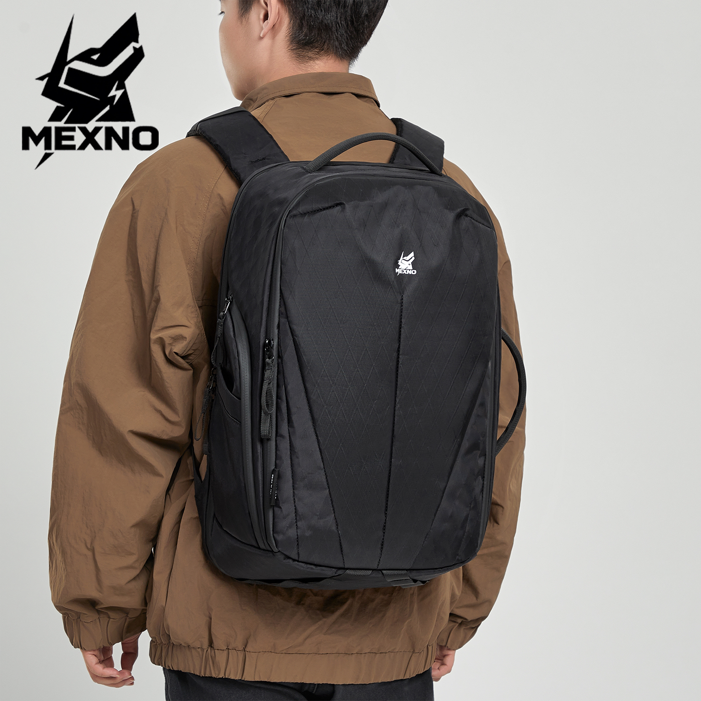 新款防水男士大容量户外登机双肩包男款旅行通勤电脑登山休闲背包