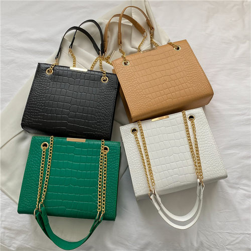 优选质感流行包包女2022新款潮流洋气时尚单肩包休闲链条纯色斜挎