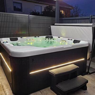 智能户外按摩恒温泡池酒店名宿水疗泡池Jacuzzi浴缸温泉浴缸