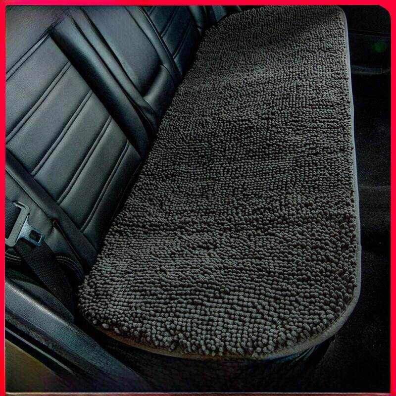 汽车坐垫珊瑚绒填充卡特彼勒四季中性单件雪尼尔硅胶防滑坐垫后座