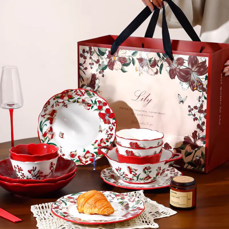 日本高档瓷器餐具套装家用2026新款碗筷高级感新婚礼物专用礼盒装