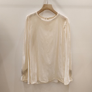 简约圆领钉珠蝴蝶真丝丝绒衬衫女秋季百搭新中式打底上衣2025新品