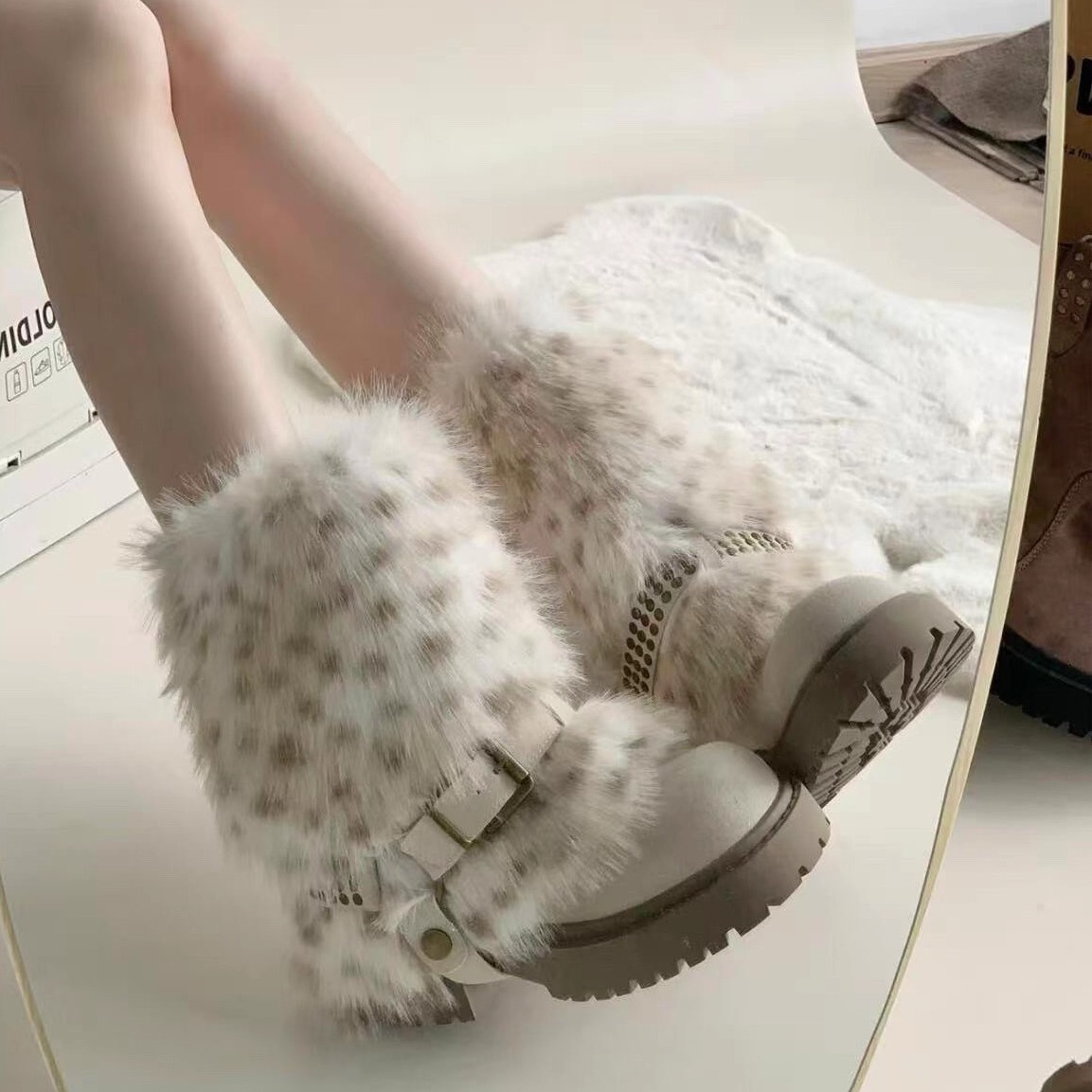 KIKIBEST两穿厚底毛毛雪地靴女新款防滑百搭加绒加厚保暖棉鞋