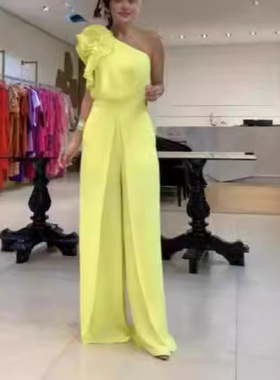 Slanted shoulder wide leg jumpsuit for women斜肩阔腿连体裤女