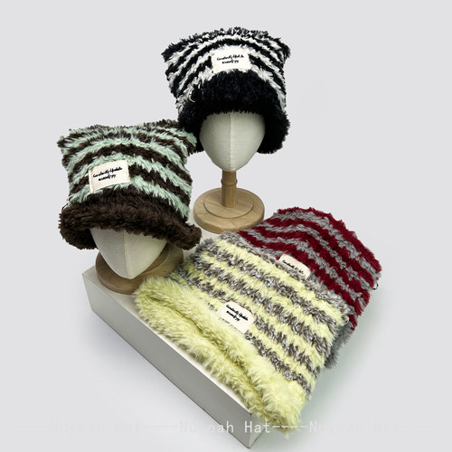 秋冬甜美猫耳朵字母条纹针织帽