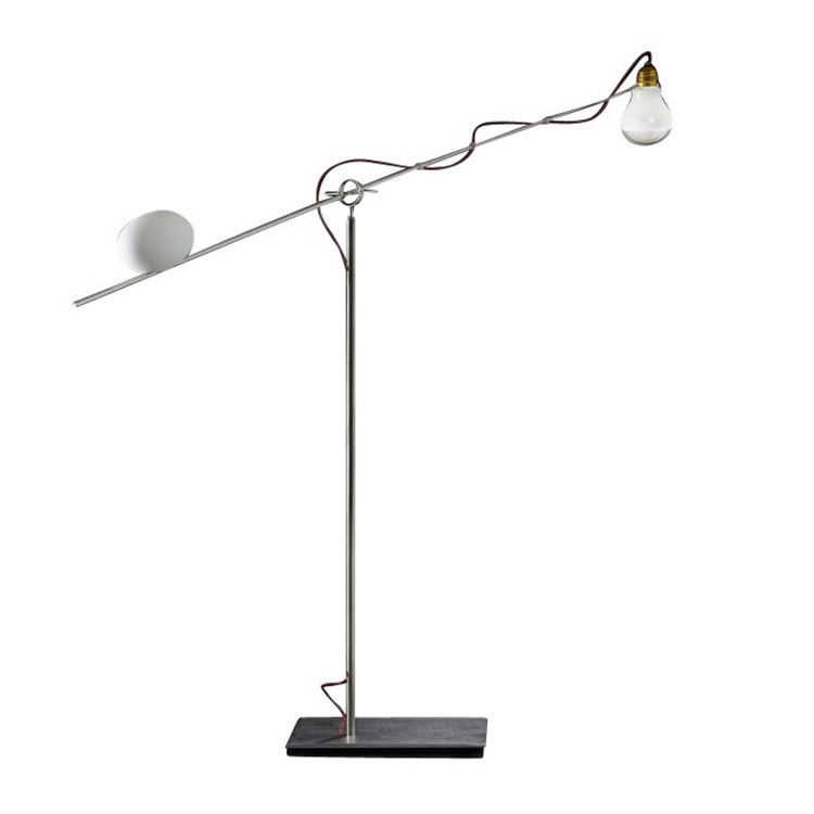 德国Ingo Maurer 简洁绕线台灯 Ru Ku Ku Table Lamp With Rod