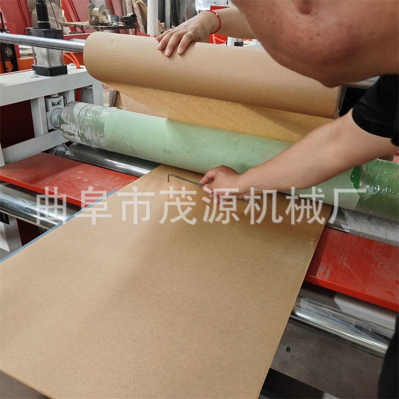 自带背胶冷裱复膜机PVC/金属板