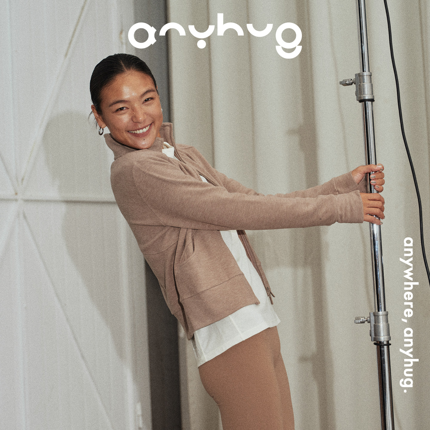 AnyHug 高立领拉链短外套女秋冬新款休闲百搭外穿通勤长袖上衣