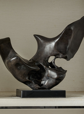 新中式酒店大堂雕塑摆件会客厅背景柜设计师软装艺术陈列搭配布置