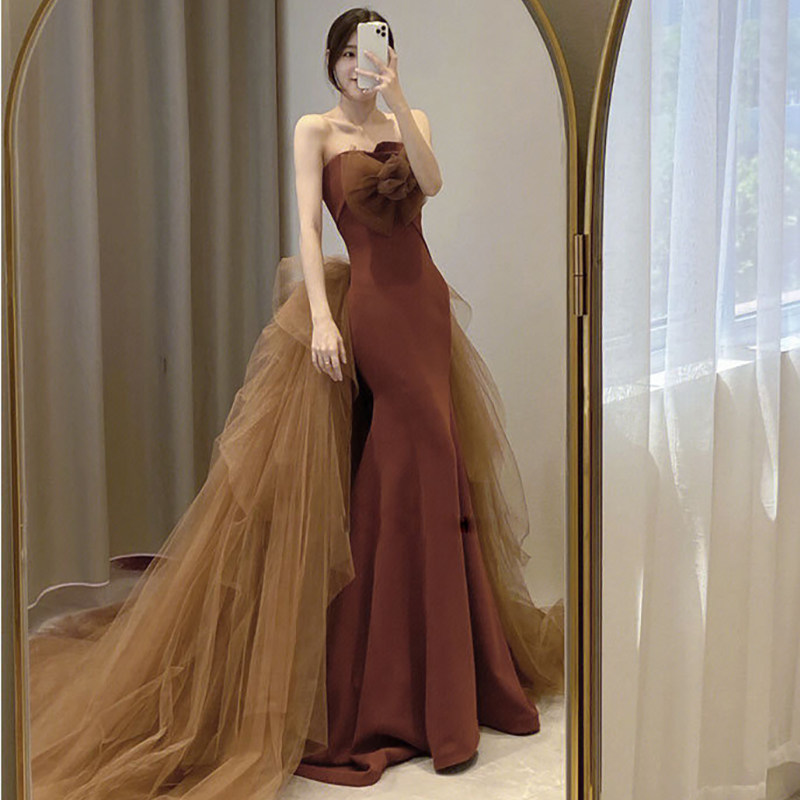 宴会晚礼服2023新款轻奢小众高端新娘订婚结婚敬酒服高级感鱼尾裙