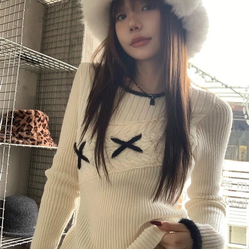 卷毛oni 复古设计感修身显瘦内搭毛衣女打底针织上衣