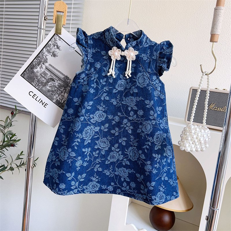 女童连衣裙夏季女宝宝洋气复古盘扣旗袍裙小女孩时髦牛仔背心裙子