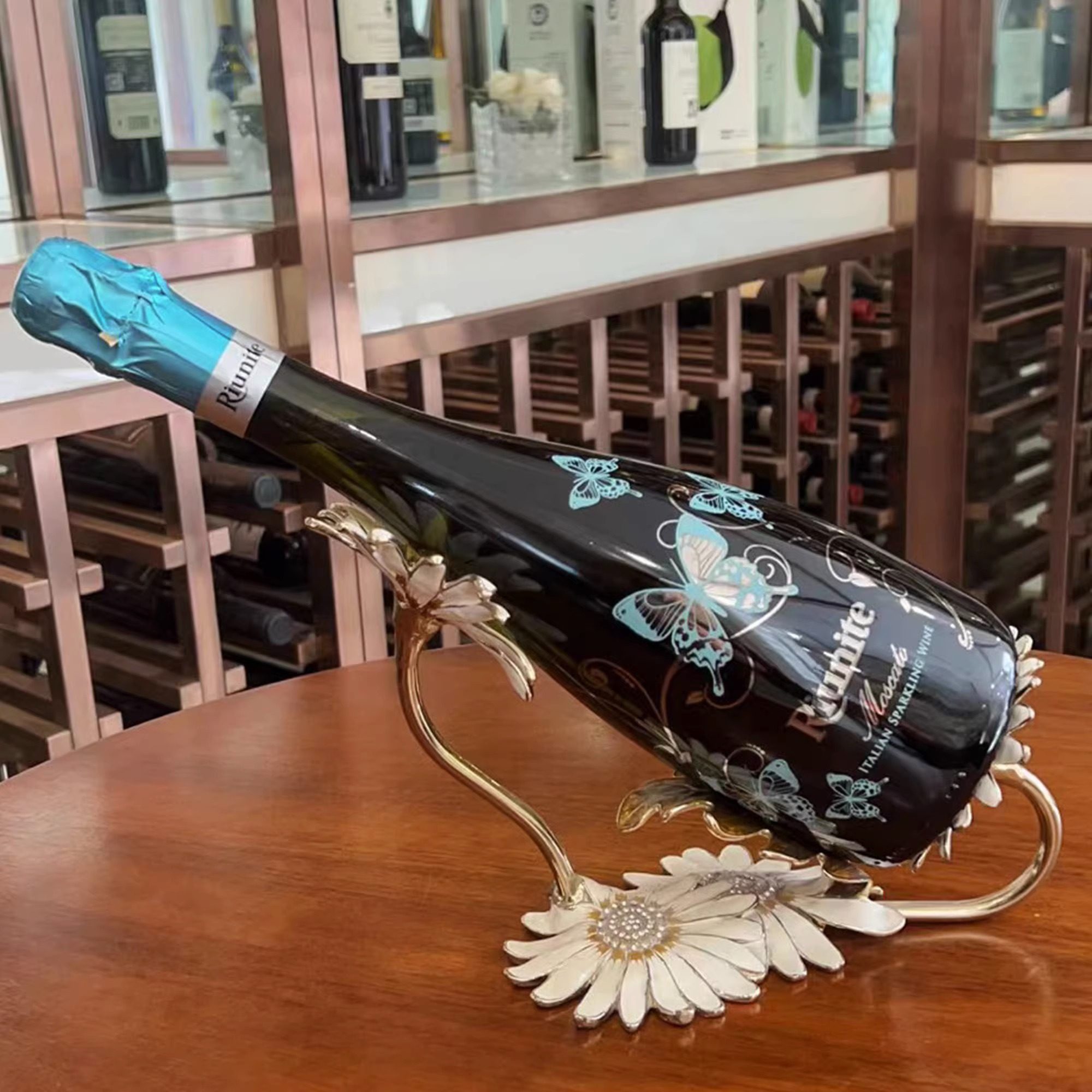 节日礼物优尼特蝴蝶意大利原瓶进口莫斯卡托甜低醇起泡甜白葡萄酒