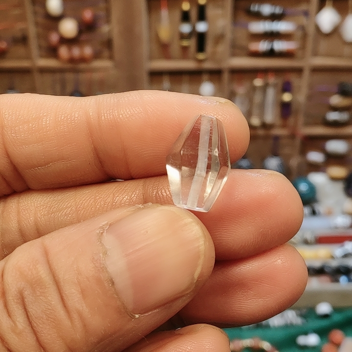 老白水晶多棱14.6X10.4满百包邮