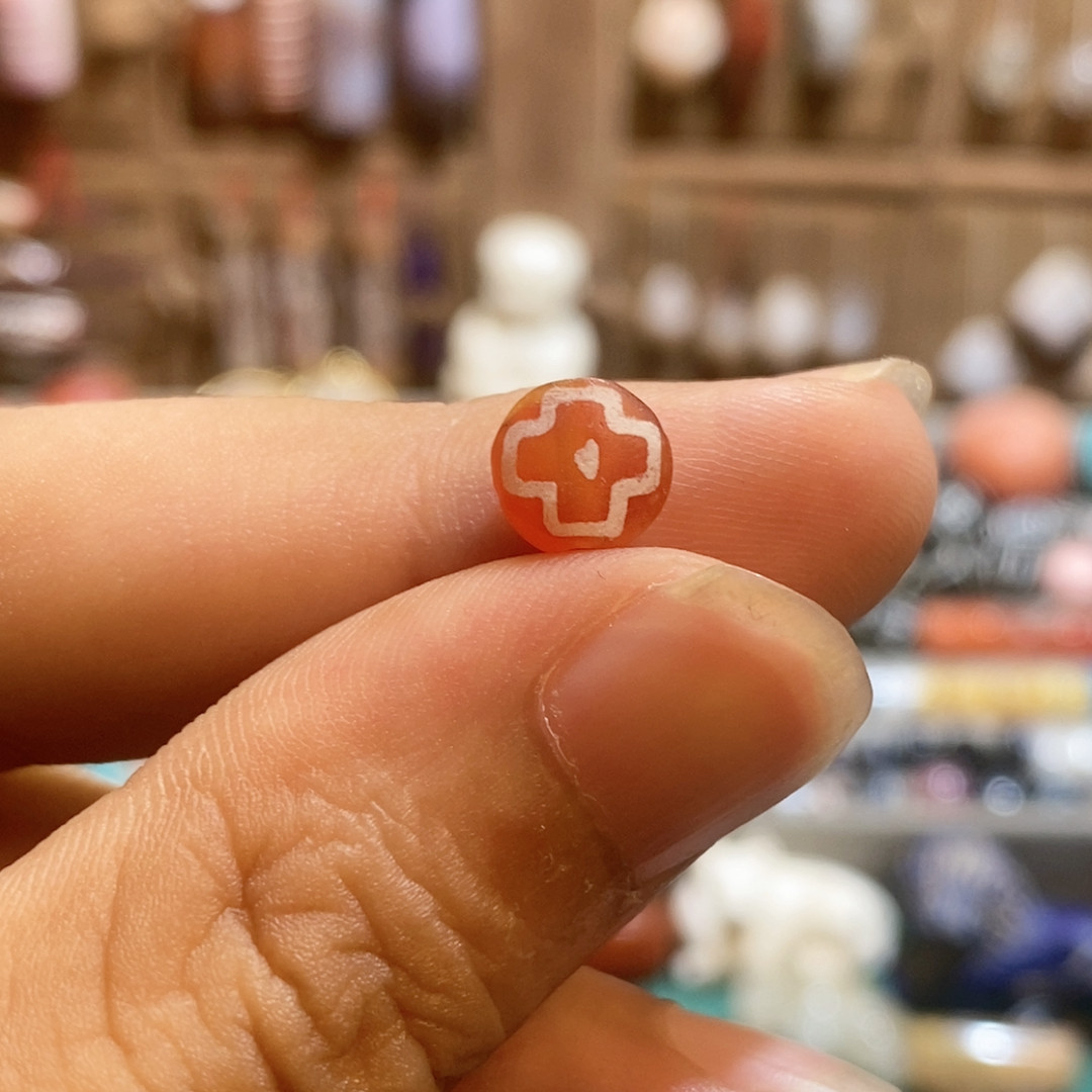西亚古珠老实话红玉髓